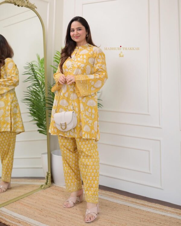 WOMES PARTY WEAR AND FORMAL ALL TIME SUITED KURTIS 3 PIECE SET FOR WOMENS (ROYAL)