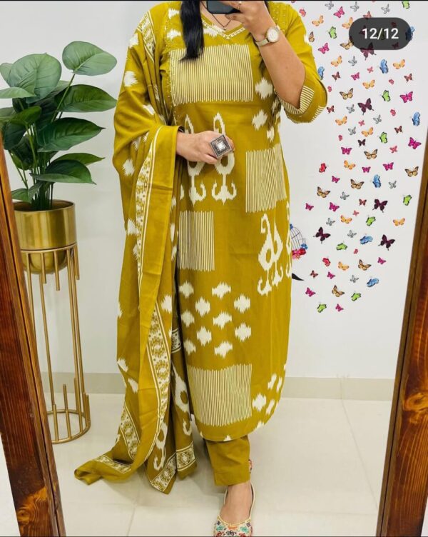 WOMES PARTY WEAR AND FORMAL ALL TIME SUITED KURTIS 3 PIECE SET FOR WOMENS (ROYAL)