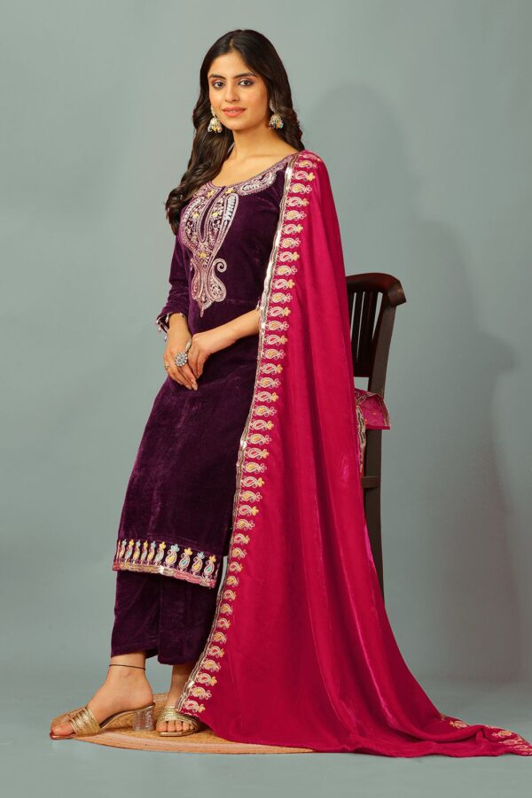 WOMES PARTY WEAR AND FORMAL ALL TIME SUITED KURTIS 3 PIECE SET FOR WOMENS (ROYAL)