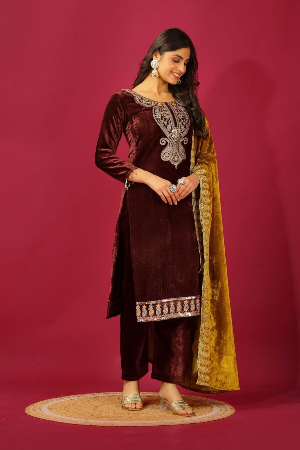 WOMES PARTY WEAR AND FORMAL ALL TIME SUITED KURTIS 3 PIECE SET FOR WOMENS (ROYAL)
