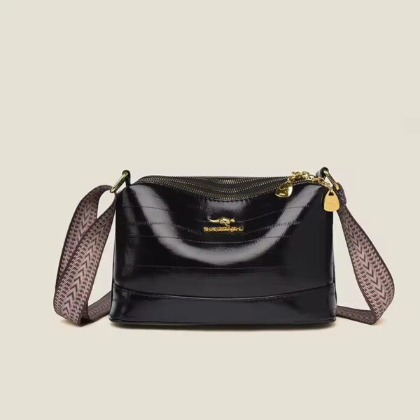 Shandidaishu Black Patent Shoulder Bag