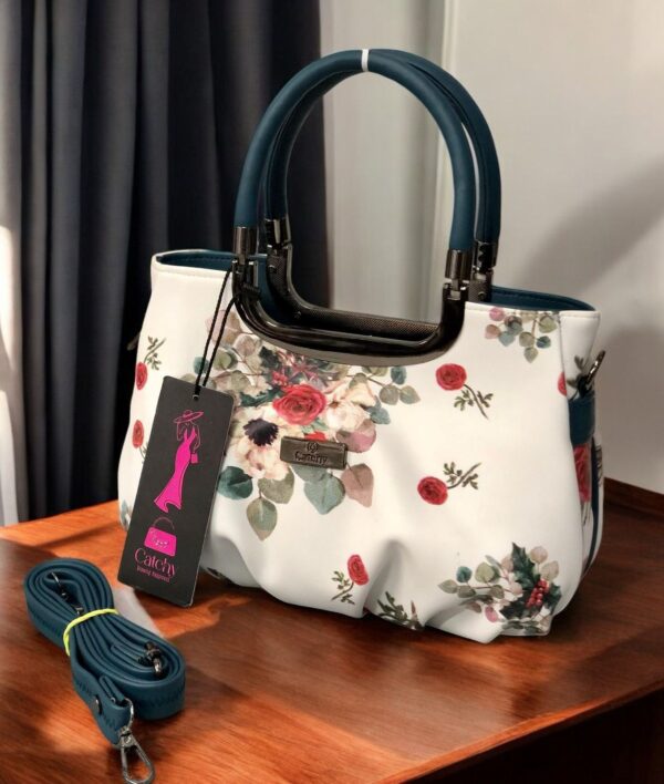 Quilted Shoulder Bag (Light Blue)