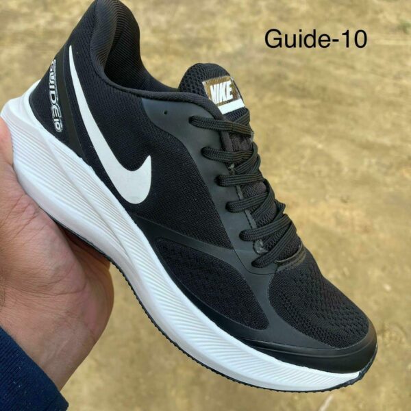 Nike Guide-10 Running Shoes (Black/White Swoosh)