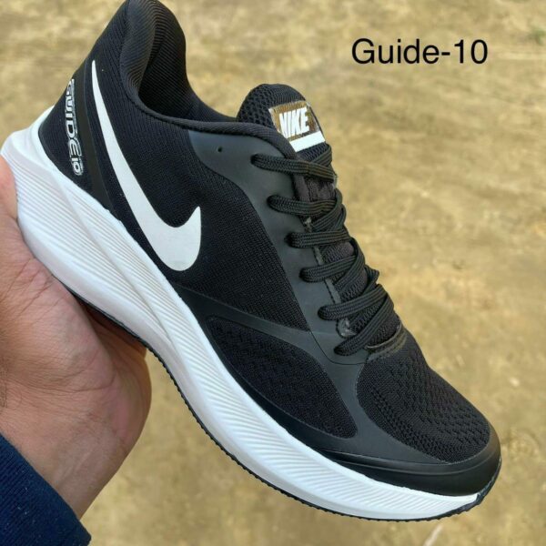 Nike Guide-10 Running Shoes (Black/White)