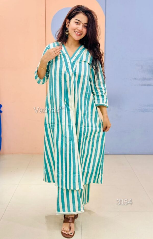 ROYAL WOMENS PREMIUM TOPS KURTIS 3 PIECE SETS