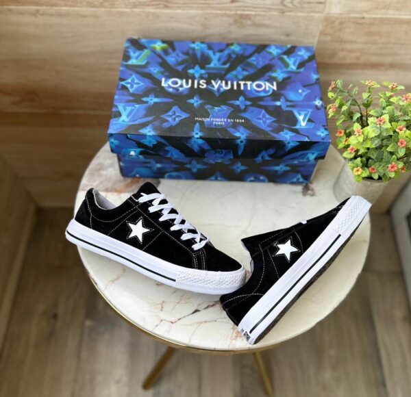 Converse One Star